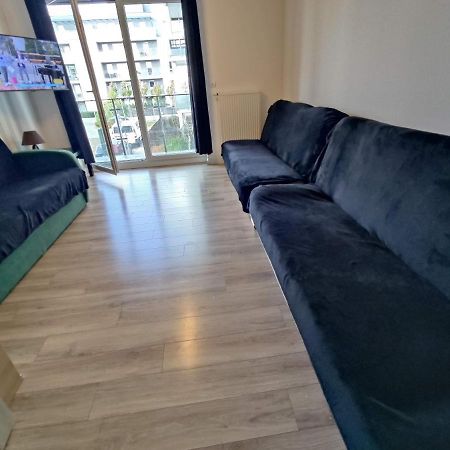 1120 Smialego 41 - Tanie Pokoje W Apartamencie - Samodzielne Zameldowanie - Self Check In 포즈난 외부 사진