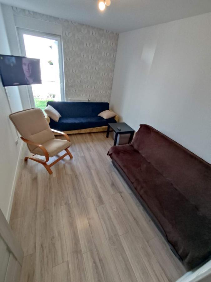 1120 Smialego 41 - Tanie Pokoje W Apartamencie - Samodzielne Zameldowanie - Self Check In 포즈난 외부 사진