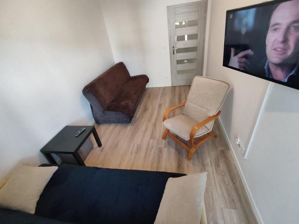1120 Smialego 41 - Tanie Pokoje W Apartamencie - Samodzielne Zameldowanie - Self Check In 포즈난 외부 사진